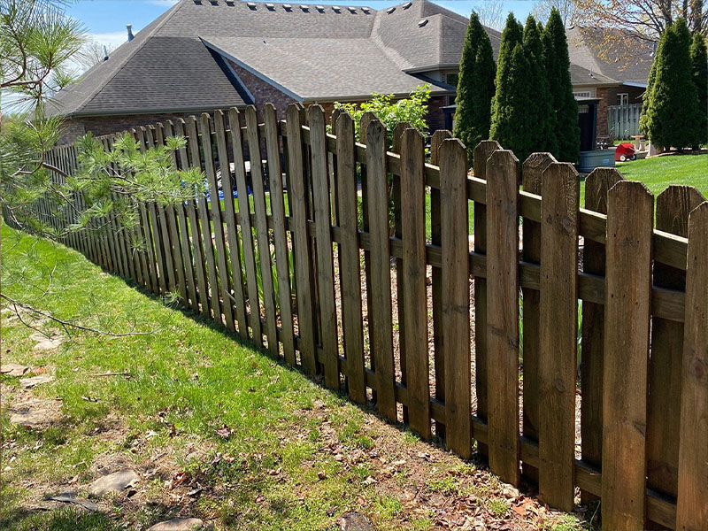 Bois D'Arc Missouri residential and commercial fencing