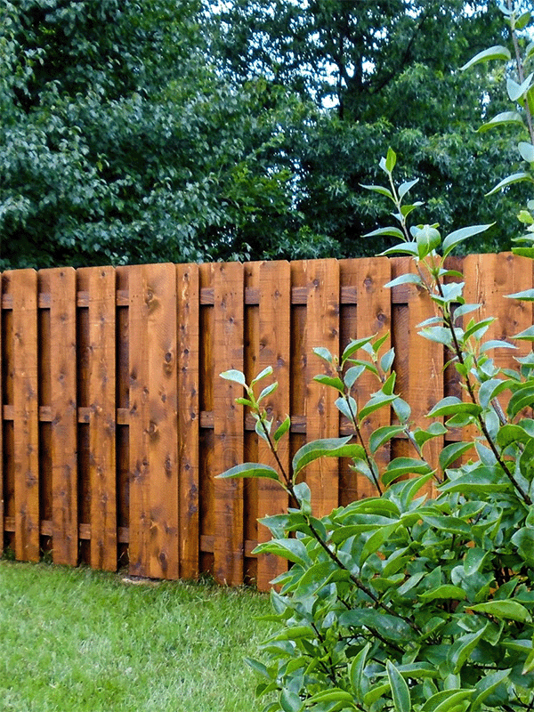 Wood fence styles that are popular in Brookline MO